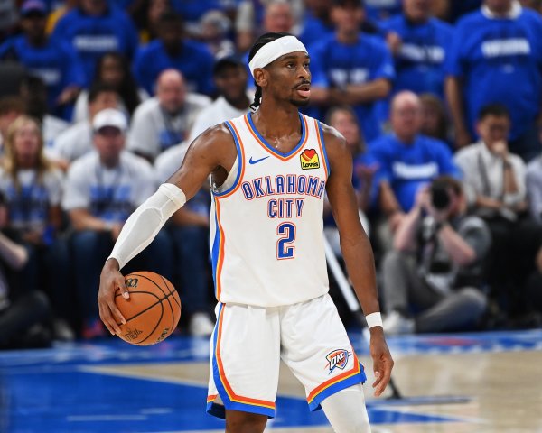 SGA总总决赛  G7砍至少20分5板10助 NBA历史自1