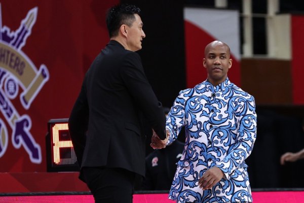 点名！马布里谈NBA更文明：那不会出现像杜锋这样故意绊你的指