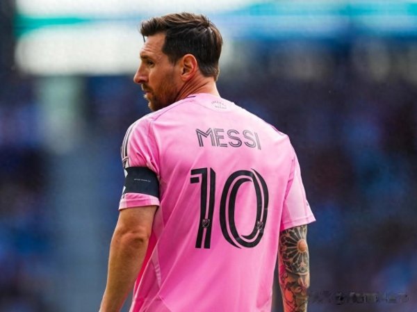 对手说梅西是历史第一人! 另一个对手说非常钦佩和尊重他!