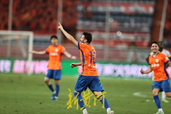 泰山队改写中超争冠走势, 瓦科强势领跑射手榜