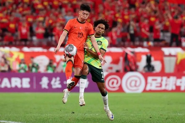 中国U22国足战平澳大利亚昂首出线, 四人表现出色, 拜合拉