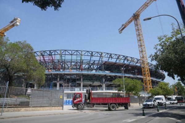 每体: 除非施工进度有重大进展, 否则巴萨仍无法回到新诺坎普