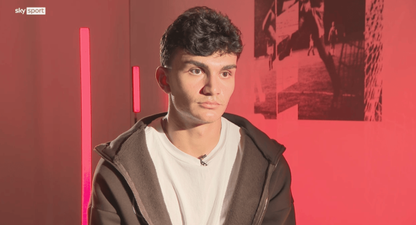 法鹰新星尤尊: 被称为格策继任者让我感到自豪, 将全力以赴