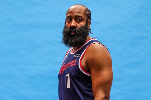 酷酷做饼！哈登打满首节各种串联送8助功   另有3分3篮板球