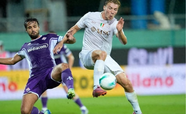 曼联球迷热议霍伊伦: 他首秀就得分  , 谢什科未杆位, 问