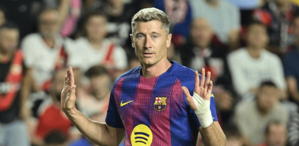 莱万: 我还能保持高水平两到三年;年轻一代不喜欢被吼叫