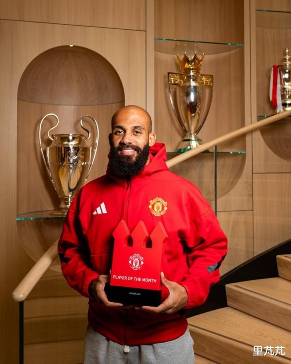 一日英超动向: 阿森纳大胜阿尔特塔夸赞, 曼市德比压力给到塞