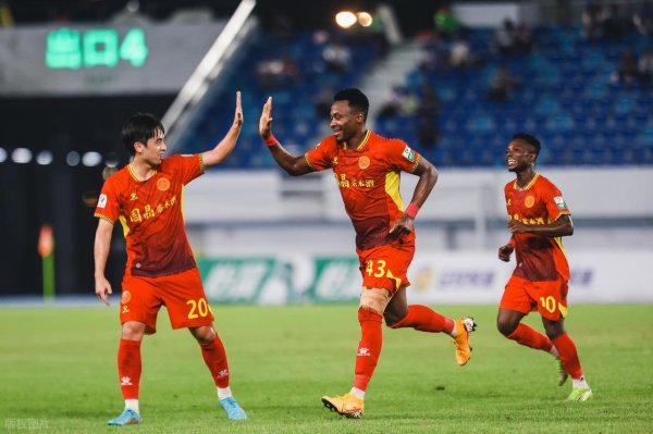 2-1, 付上一剑封喉, 中甲第15掀翻中甲第14, 广西平果差保级区1分