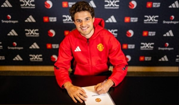 邮报: 拉门斯已给曼联队友留下深刻印象, 获老守门员希顿高度